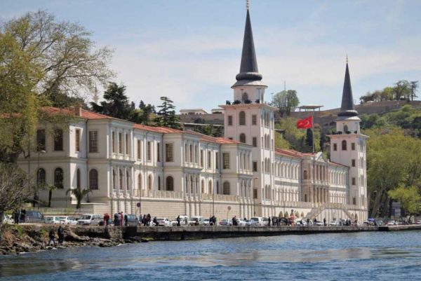 Istanbul Bosphorus Boat Cruise